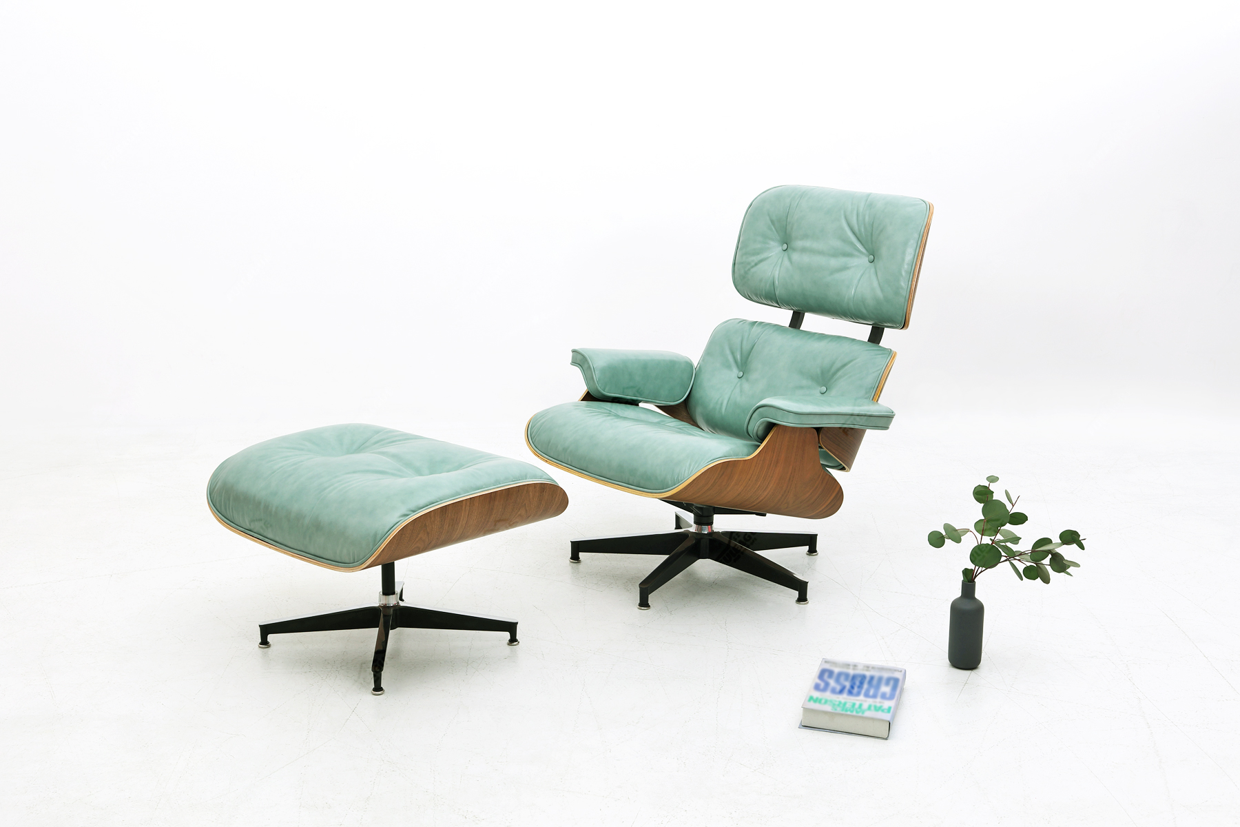mid century lounge chair