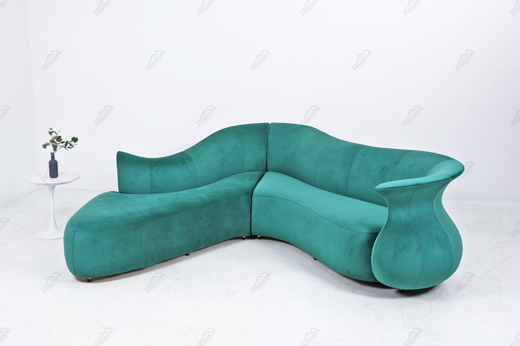 curve sofas