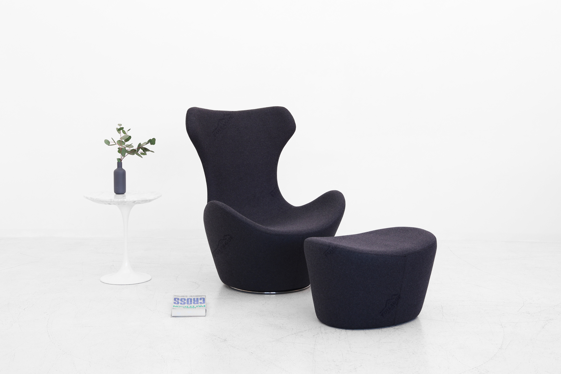 grande papilio chair replica