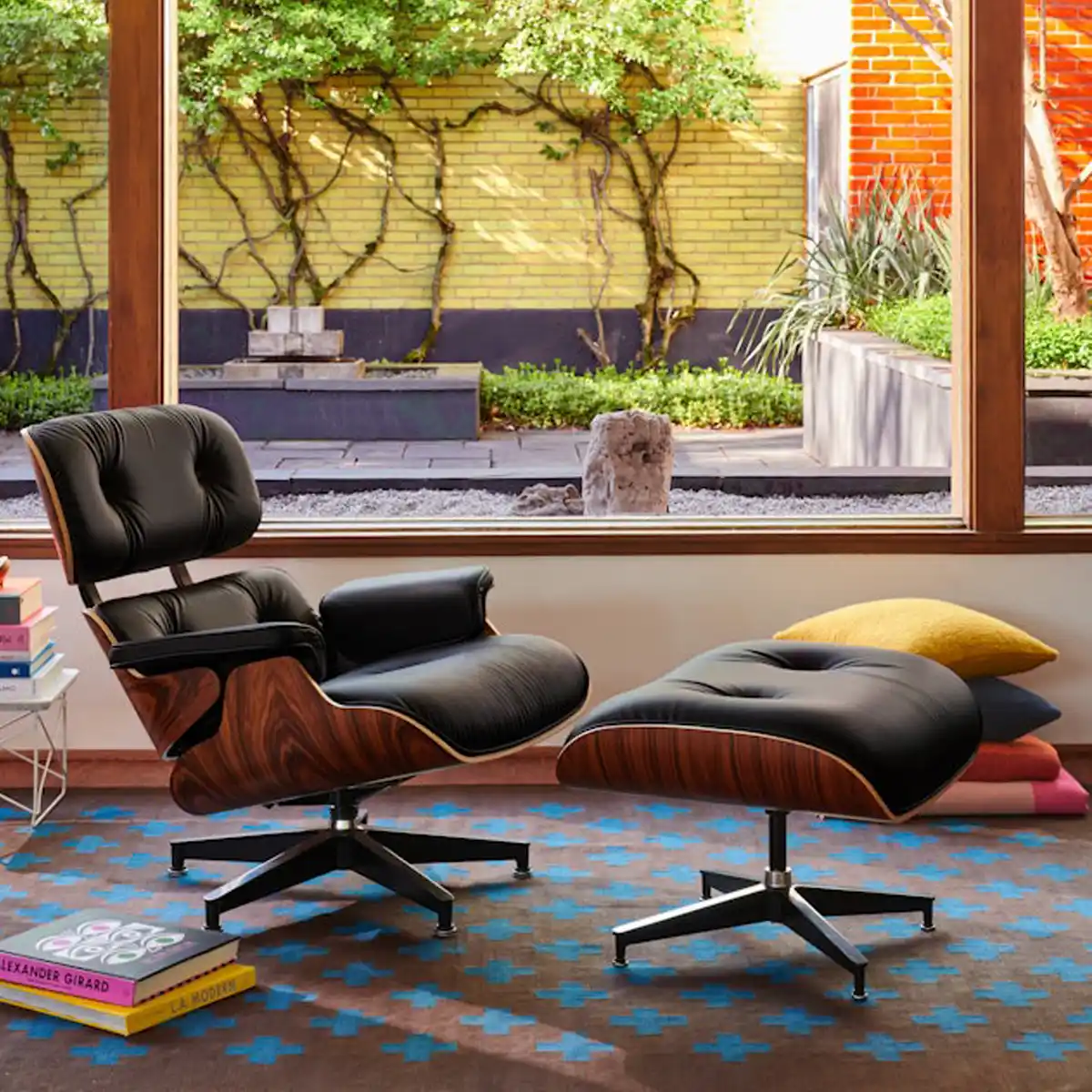eames-lounge-chair-leather-chair-001
