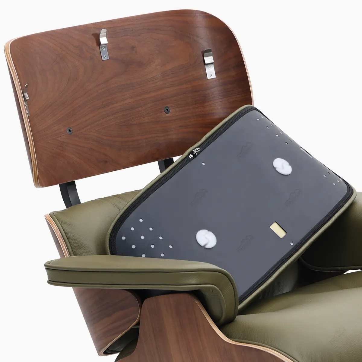 eams-lounge-chair-and-ottoman-in-top-grain-leather-cl331le01t-023