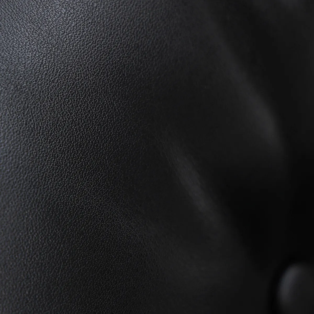 eams-lounge-chair-and-ottoman-in-full-grain-aniline-leather-hm-cl331le01f-017
